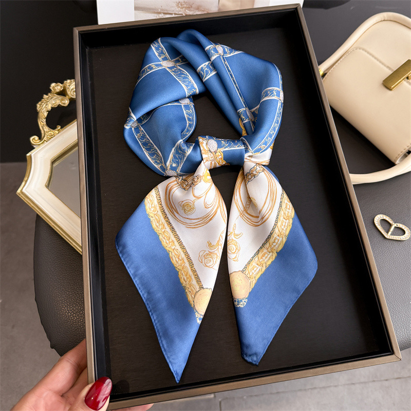 ผ้าพันคอไหมพิมพ์ลายโซ่สีน้ำเงิ - Ascot Neck Scarf บทวิจารณ์และราคา